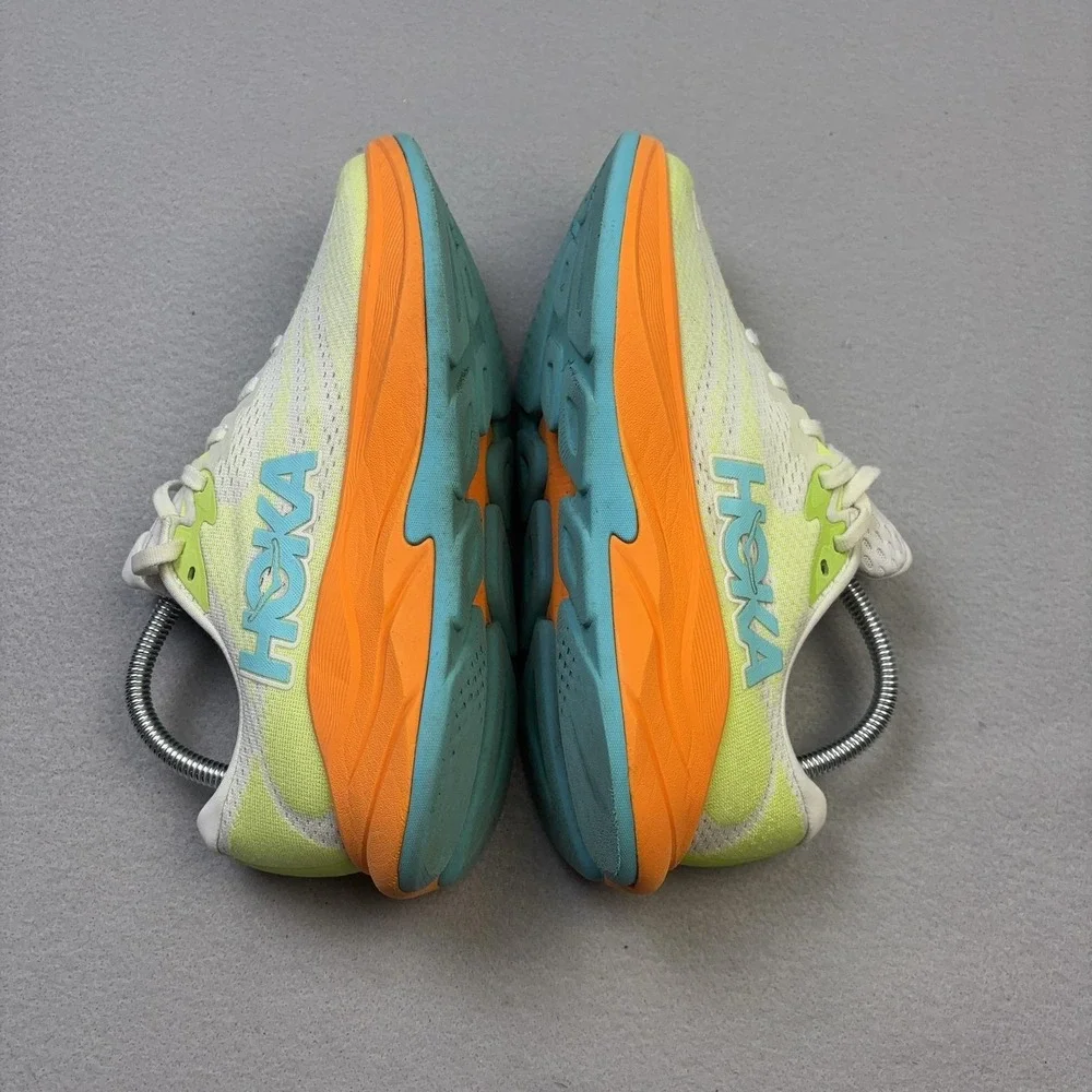 Hoka One One pre owned